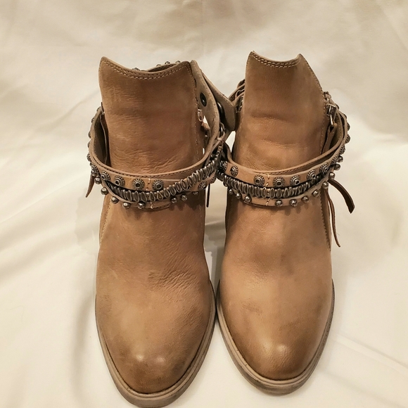 Dolce Vita booties Hollice 6.5 - Picture 3 of 8